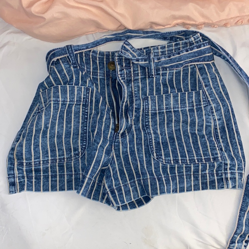 Striped paper bag Jean shorts
